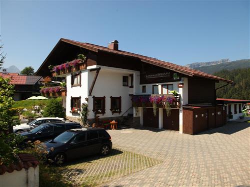 Holiday Home/Apartment - 4 persons -  - Eggstrasse 27 a - 6991 - Riezlern