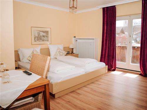  - 3 persons -  - Wasserburger Strasse - 83123 - Amerang