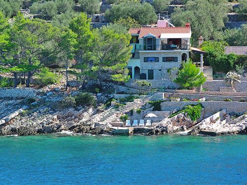Holiday Home/Apartment - 4 persons -  - 20270 - Vela Luka