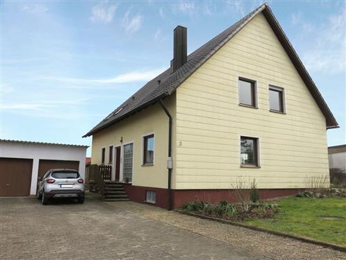 Ferienhaus - 5 Personen -  - Kelheimerstraße - 93161 - Sinzing