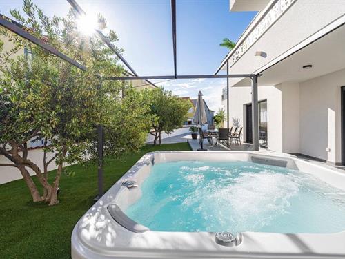 Holiday home - 7 persons -  - Skopska - Vodice-Vodice - 22211 - Vodice