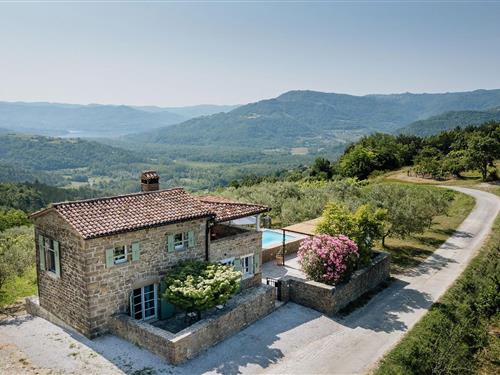 Holiday home - 4 persons -  - Klarici bb - 52420 - Buzet