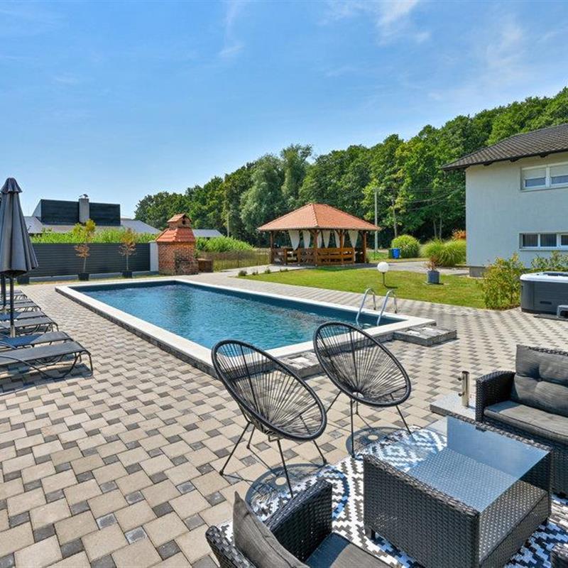 Sommerhus - 10 personer -  - Zagorska ulica - 48260 - Krizevci