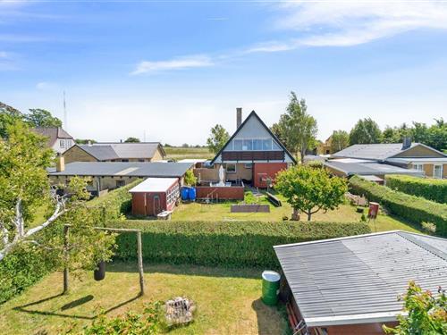 Ferielejlighed - 5 personer -  - Kirkebyen 27, 1. sal - Rutsker Højlyng - 3790 - Hasle