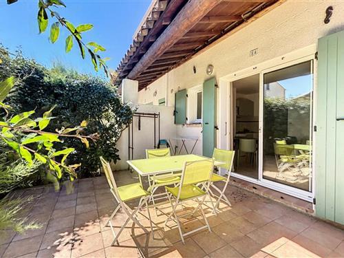 Holiday Home/Apartment - 4 persons -  - 13460 - Saintes-Maries-De-La-Mer