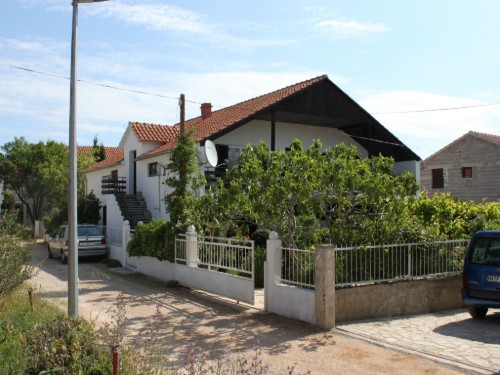 Holiday apartment - 11 persons -  - Stablinac - 22211 - Vodice