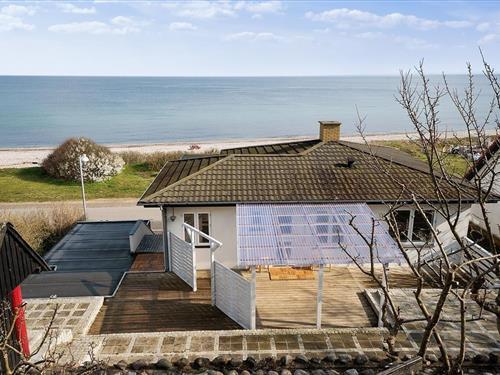 Ferielejlighed - 5 personer -  - Vestre Havnevej 24 1 sal - Gniben & Havnebyen - 4583 - Sjællands Odde