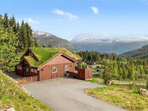 Sommerhus - 10 personer -  - Sætresvingane - 6783 - Stryn