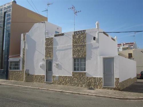 Sommerhus - 5 personer -  - Rua dos Baleareas - 8900-467 - Monte Gordo