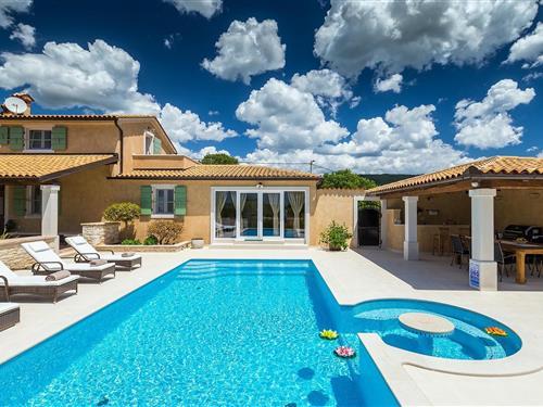 Holiday home - 8 persons -  - Skarpoci - Barban-Trget - 52220 - Labin - Rabac