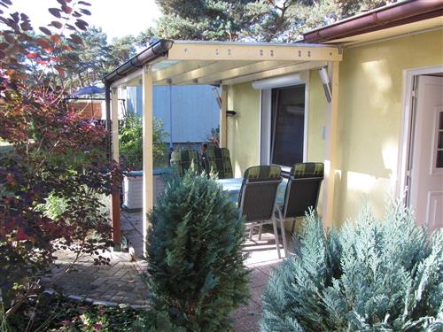 Holiday Home/Apartment - 5 persons -  - WOHN & FERIENPARK Kiefernweg - 17454 - Zinnowitz