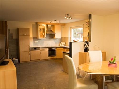 Ferienwohnung - 7 Personen -  - Am Hetzer - 97461 - Hofheim In Unterfranken