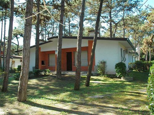 Sommerhus - 5 personer -  - Lignano Pineta - 33054