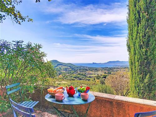 Fritidshus - 4 personer -  - La Cadière D'azur - 83740