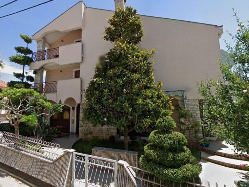 Holiday apartment - 3 persons -  - Ante Starcevica - 23211 - Pakostane