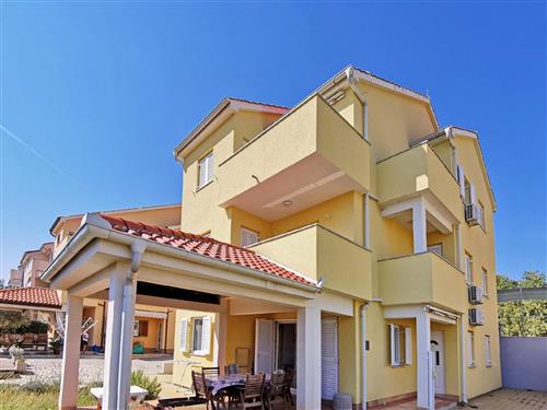 Sommerhus - 4 personer -  - Cižici - 51514 - Cižici