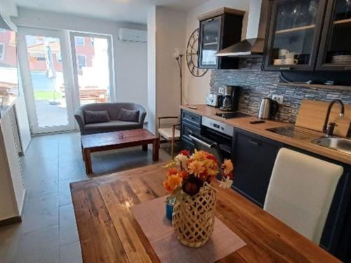 Holiday apartment - 2 persons -  - Pula - 52100