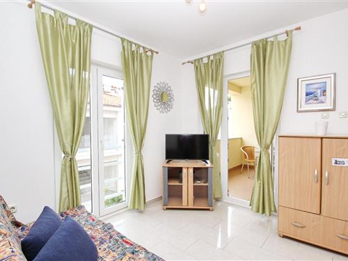 Holiday apartment - 5 persons -  - 51523 - Baška
