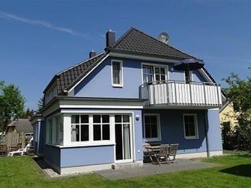 Holiday Home/Apartment - 3 persons -  - Jordanstrasse - 18374 - Seeheilbad Zingst