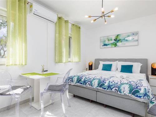 Holiday apartment - 2 persons -  - Kolodvorska ulica - 52100 - Pula