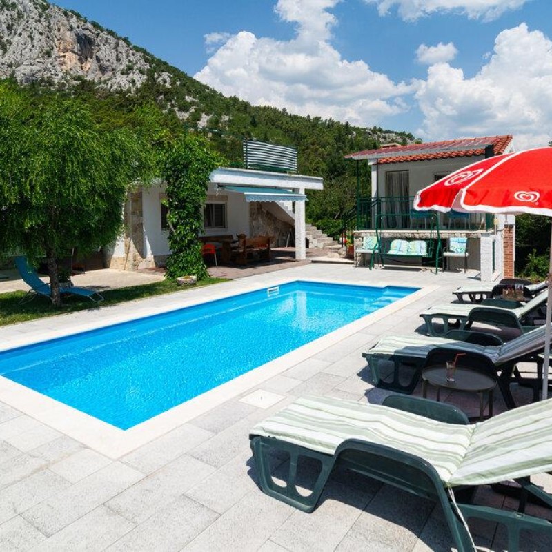 Sommerhus - 7 personer -  - Podaspilje - Omis-Podaspilje - 21208 - Podaspilje