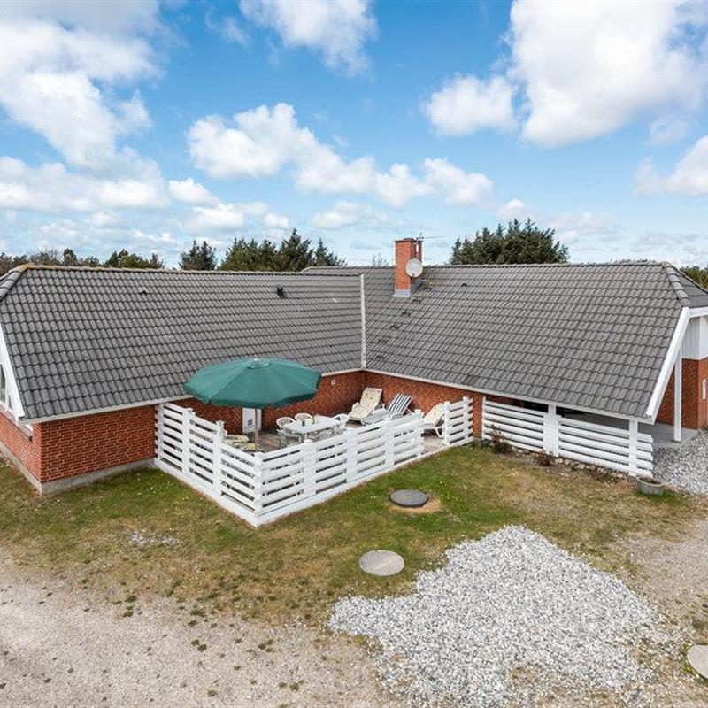 Sommerhus - 14 personer -  - Brunbjergvej - Lodbjerg Hede - 6950 - Ringkøbing