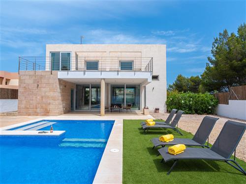 Sommerhus - 6 personer -  - Colònia Sant Pere - 07579