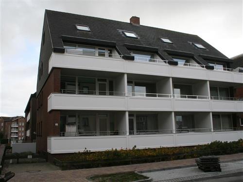 Holiday Home/Apartment - 4 persons -  - Steinmannstrasse 18  App - 25980 - Westerland Auf Sylt