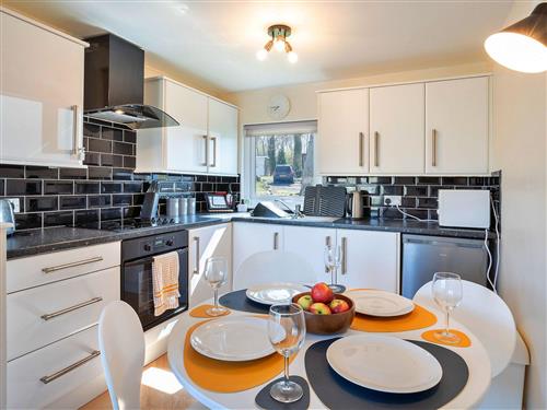 Holiday home - 5 persons -  - Caernarfon - LL55 2sh