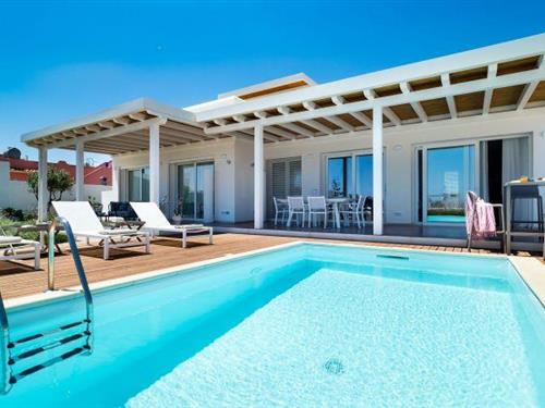 Sommerhus - 8 personer -  - 96017 - Noto