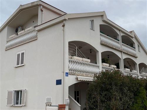 Ferieleilighet - 4 personer -  - Straža XXII - 23234 - Vir