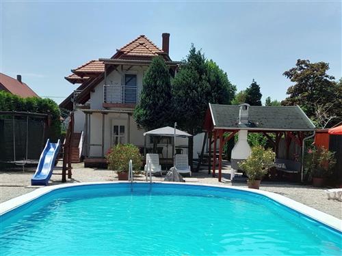 Sommerhus - 7 personer -  - Balatonmariafurdo - 8647
