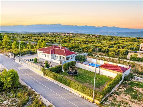 Feriehus - 8 personer -  - Pridraga - 23226