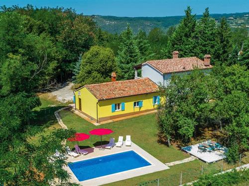 Sommerhus - 8 personer -  - Ruzici - Labin-Ruzici - 52231 - Nedescina
