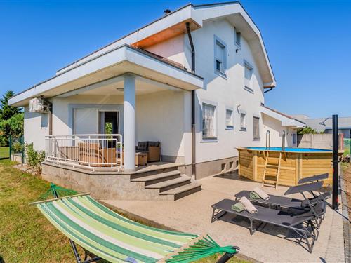 Holiday home - 4 persons -  - Hojnikova ulica - Zagreb-Hrvatski Leskovac - 10250 - Hrvatski Leskovac