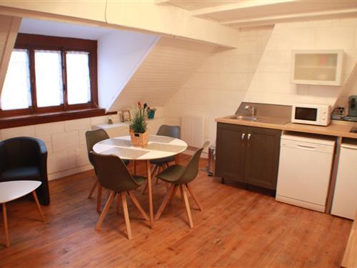 Holiday Home/Apartment - 4 persons -  - 76 rue champailler - 62100 - Calais