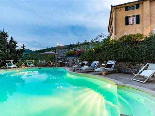 Ferienhaus - 16 Personen -  - 55041 - Camaiore