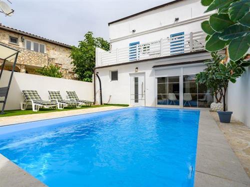 Holiday Home/Apartment - 8 persons -  - 52440 - Porec