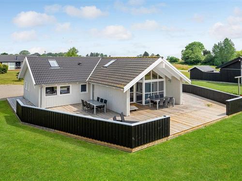 Sommerhus - 10 personer -  - Skovridervænget - Spodsbjerg - 5900 - Rudkøbing