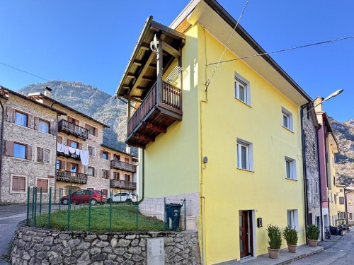 Ferienhaus - 5 Personen -  - Via Fortogna - 32013 - Longarone
