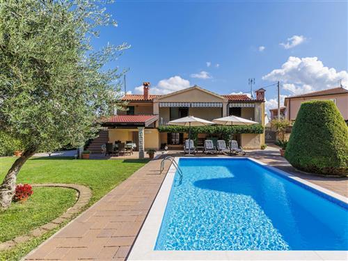 Holiday home - 4 persons -  - Porec/Tar - 52465