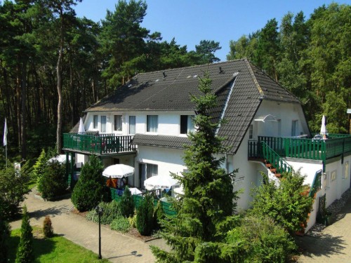 Feriesenter - 3 personer -  - Zeltplatzstraße - 17449 - Trassenheide