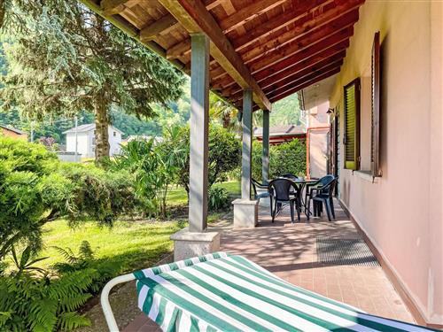 Sommerhus - 8 personer -  - Colico - 23014