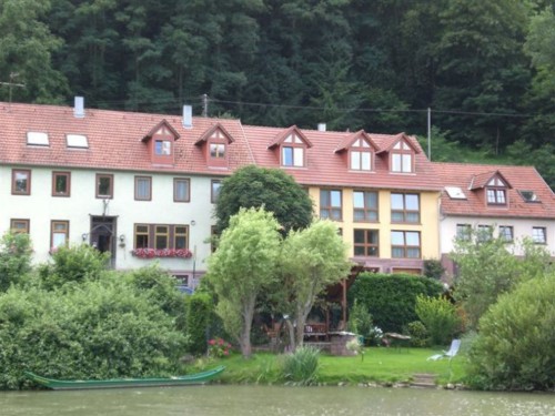  - 5 personer -  - Bahnhofstrasse - 97956 - Werbach
