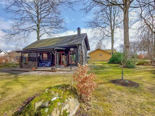 Holiday Home/Apartment - 4 persons -  - Laxvägen - 281 35 - Hässleholm