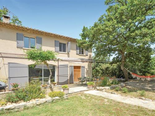 Holiday home - 8 persons -  - Ancienne voie Aurelia - 13210 - Saint-Rémy-De-Provence