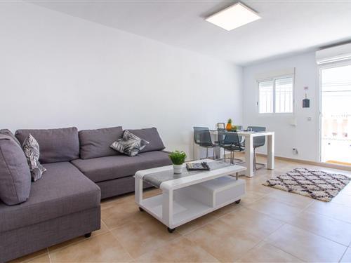 Sommerhus - 4 personer -  - Calle Pablo Picasso - El Chaparral - 03184 - Torrevieja