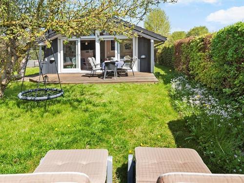 Sommerhus - 5 personer -  - Lærkevej - 4673 - Rødvig