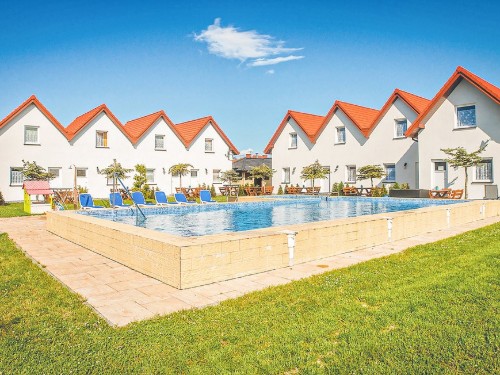 Holiday home - 5 persons -  - Ul. Reja - 76-150 - Darlowo