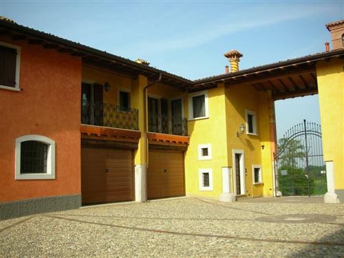 Holiday Home/Apartment - 5 persons -  - Borghetto - 25081 - Bedizzole